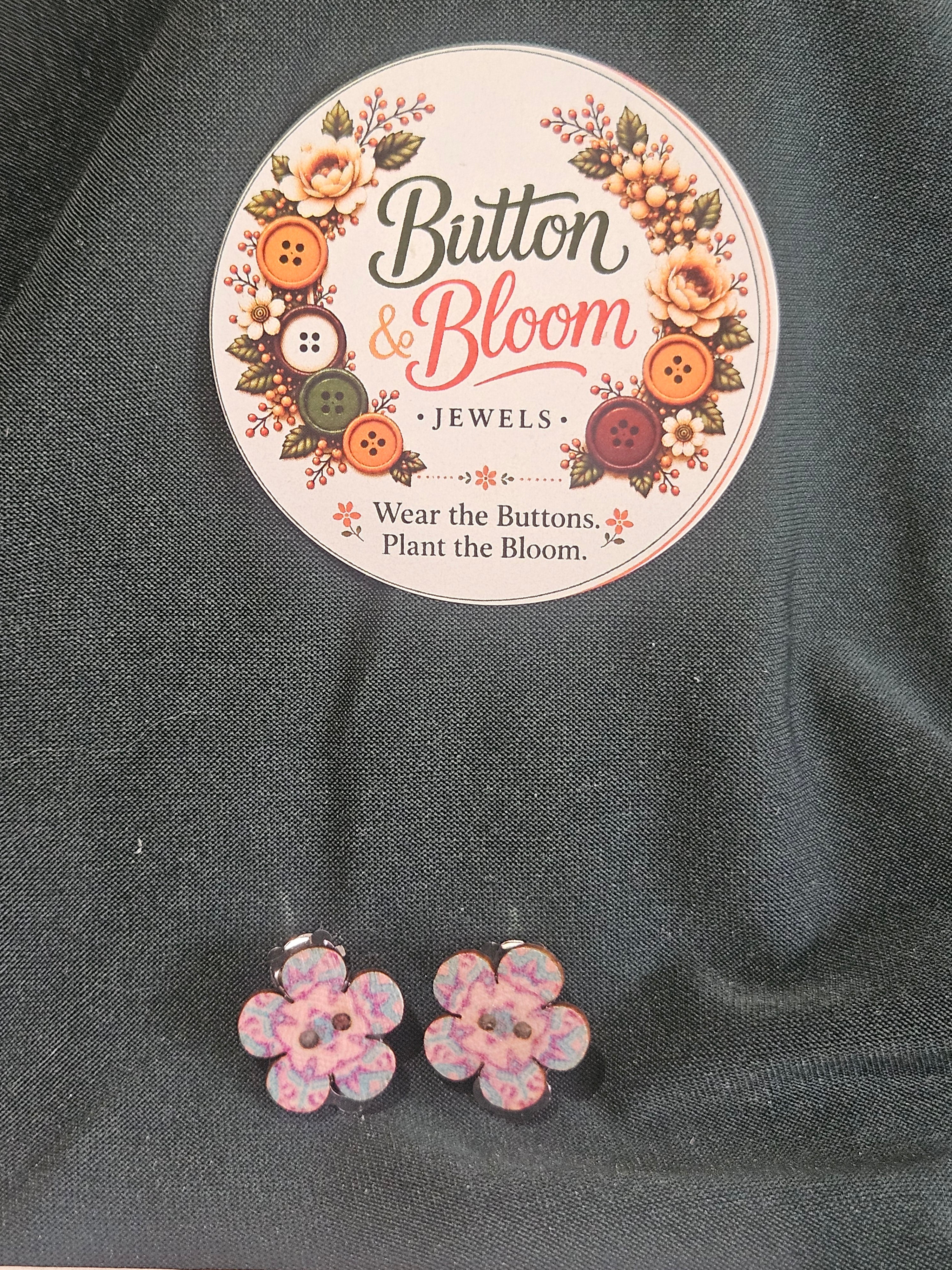 clip on wooden flower earring set